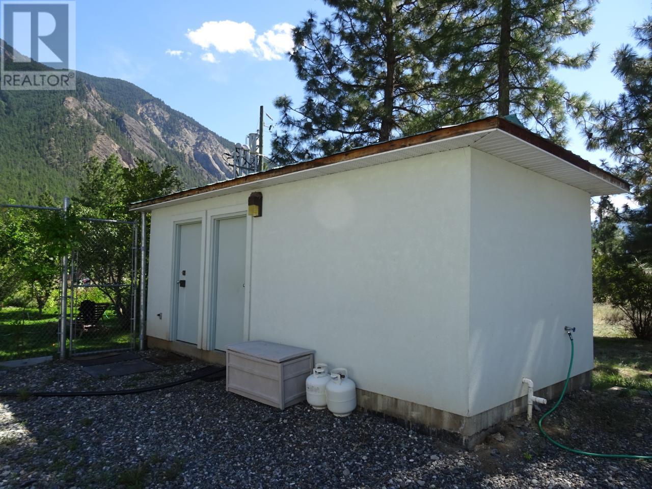 285 Jones Road, Lillooet, British Columbia  V0K 1V0 - Photo 5 - 165306