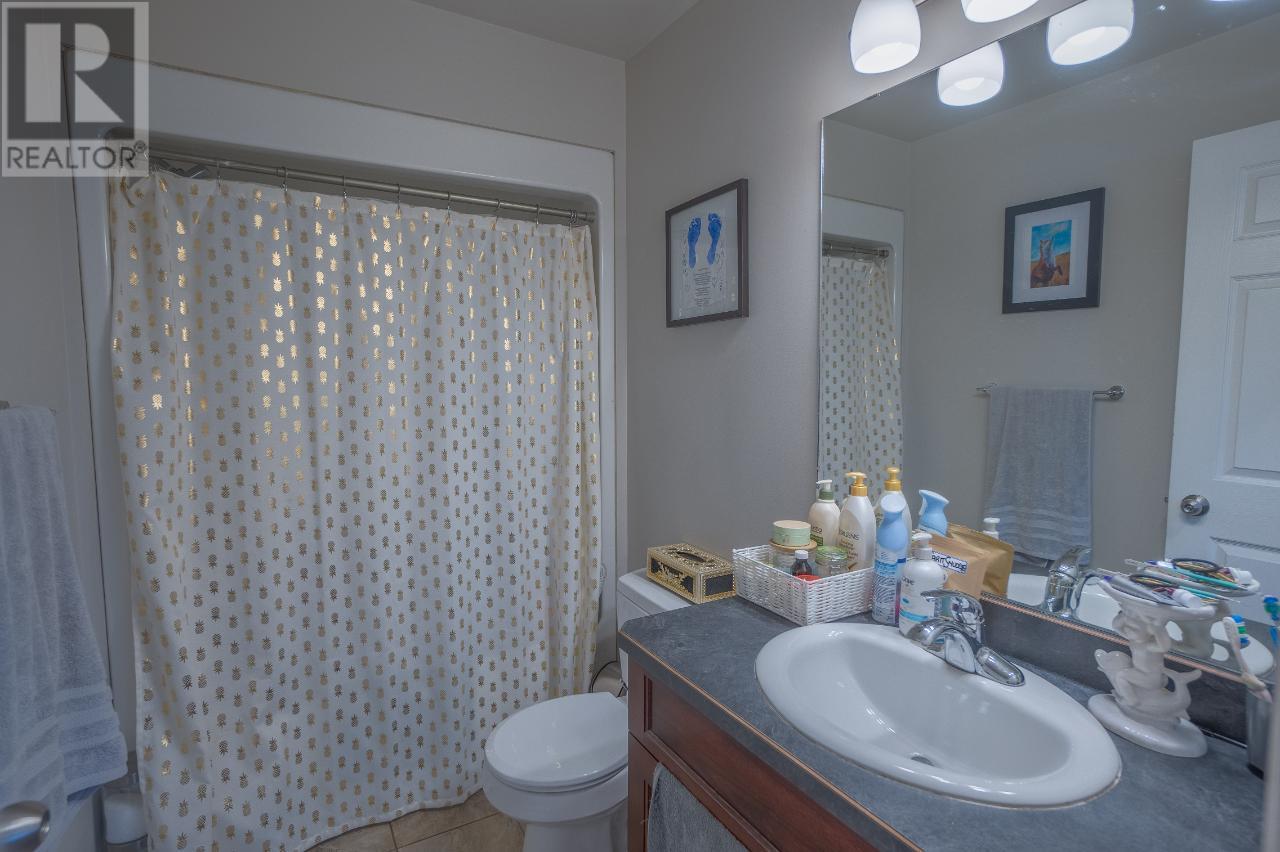 292 Columbia Avenue, Castlegar, British Columbia  V1N 1G4 - Photo 31 - 2469390
