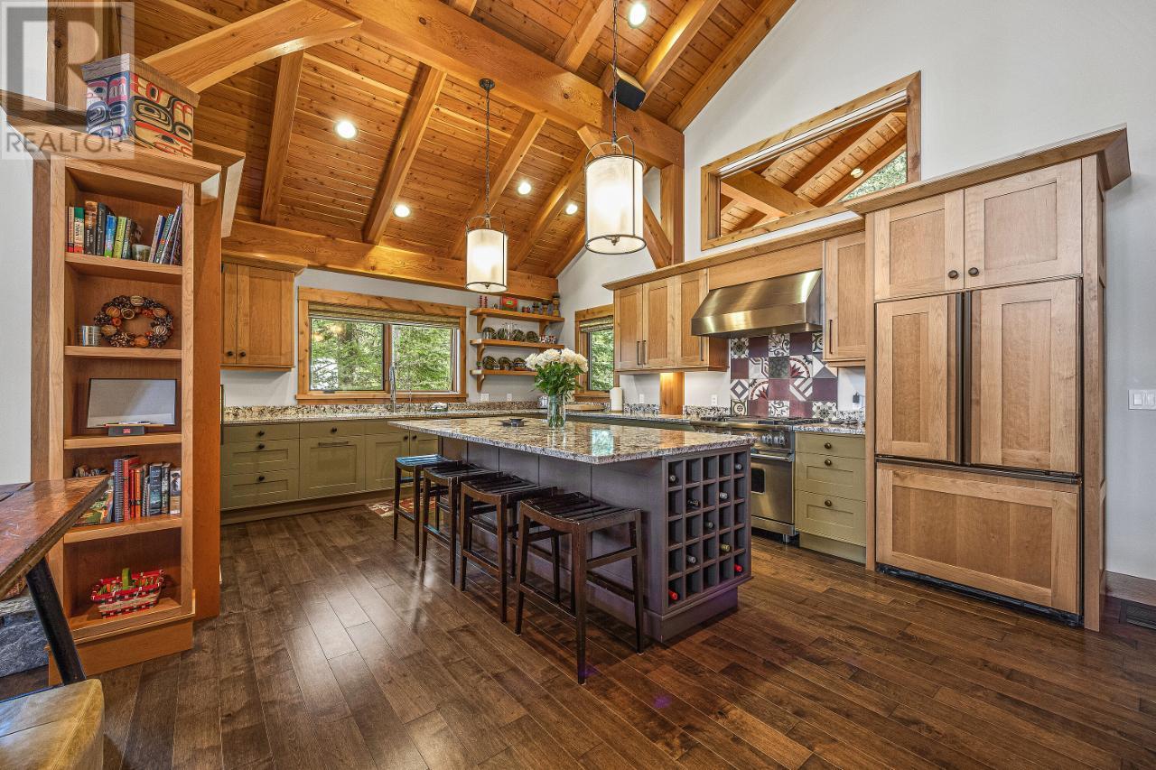 1602 Thompson Crescent, Golden, British Columbia  V0A 1H2 - Photo 9 - 2470740