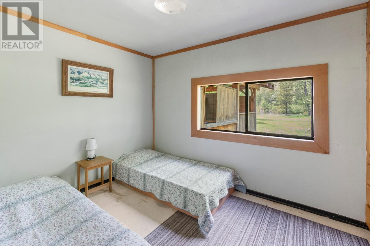 209 Lardeau River Road, Lardeau, British Columbia  V0G 1N0 - Photo 17 - 2471146