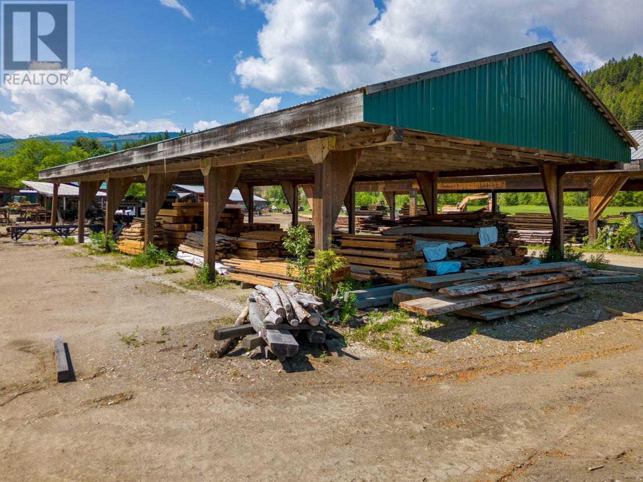 209 Lardeau River Road, Lardeau, British Columbia  V0G 1N0 - Photo 28 - 2471146