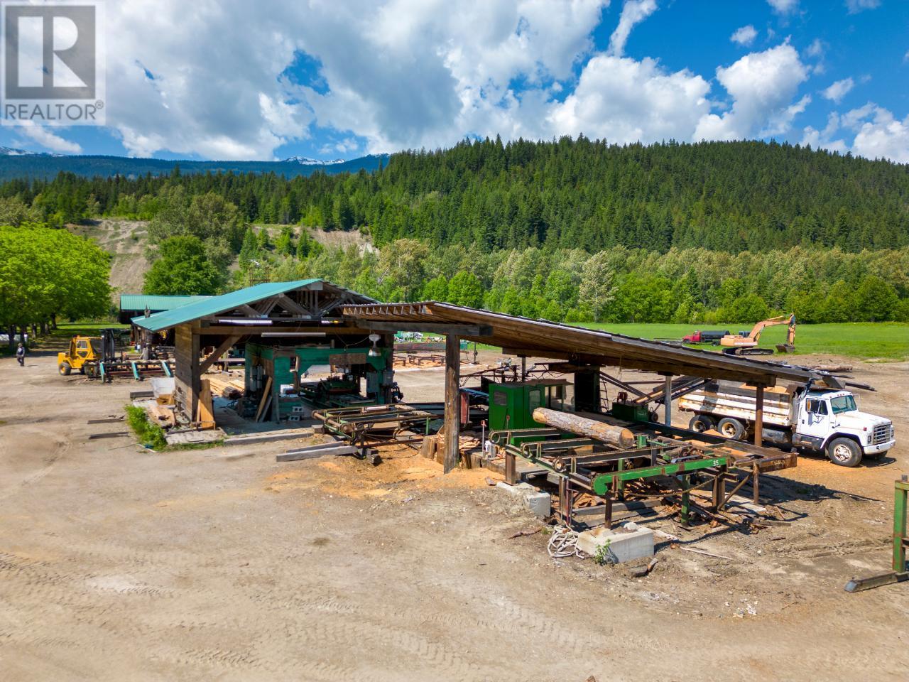 209 Lardeau River Road, Meadow Creek, British Columbia  V0G 1N0 - Photo 10 - 2471147