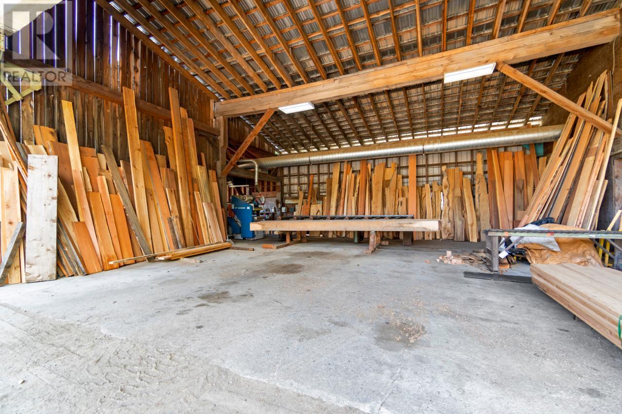 209 Lardeau River Road, Meadow Creek, British Columbia  V0G 1N0 - Photo 25 - 2471147