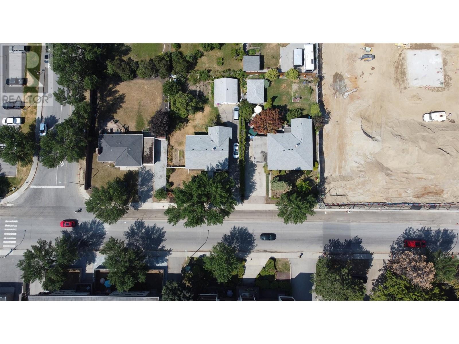 1254 Sutherland Avenue, Kelowna, British Columbia  V1Y 5Y3 - Photo 8 - 10277067