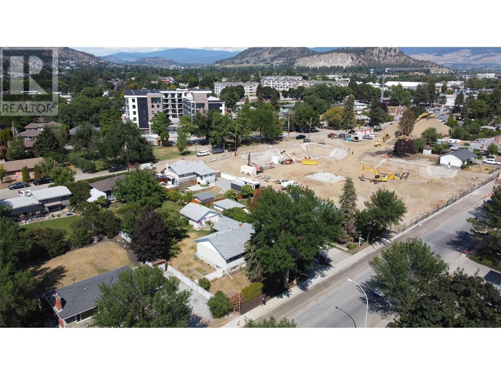 1254 Sutherland Avenue, Kelowna, British Columbia  V1Y 5Y3 - Photo 9 - 10277067