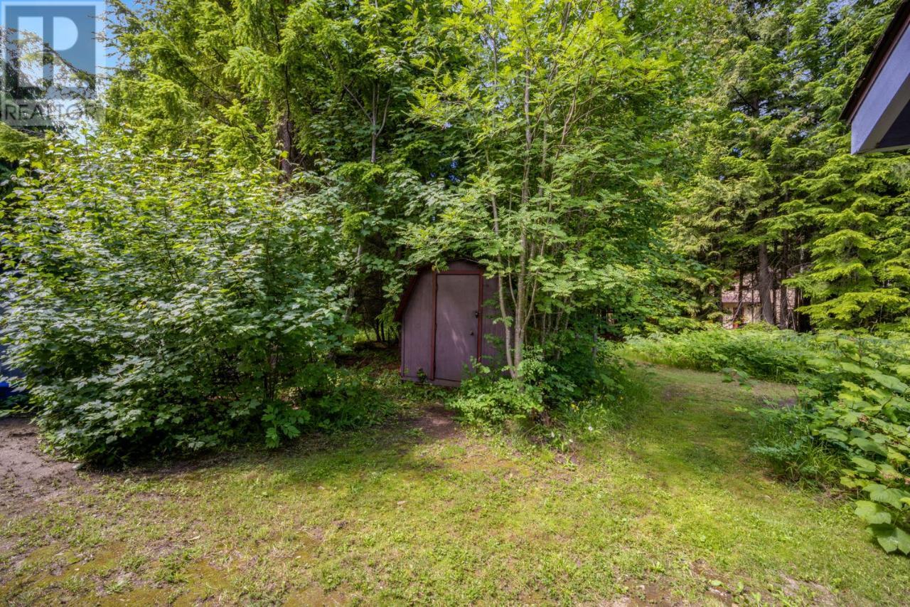 16095 3a Highway, Crawford Bay, British Columbia  V0B 1E0 - Photo 50 - 2471811