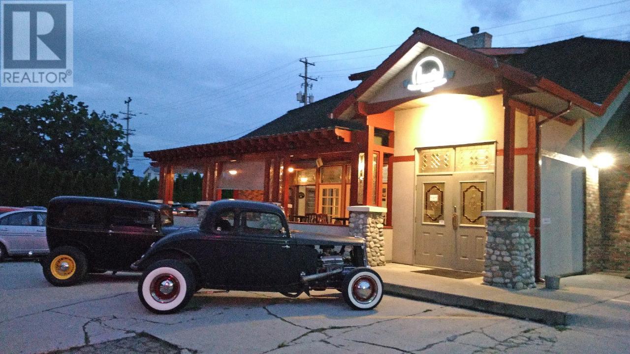 712 Nelson Avenue, Nelson, British Columbia  V1L 2N7 - Photo 5 - 2472075