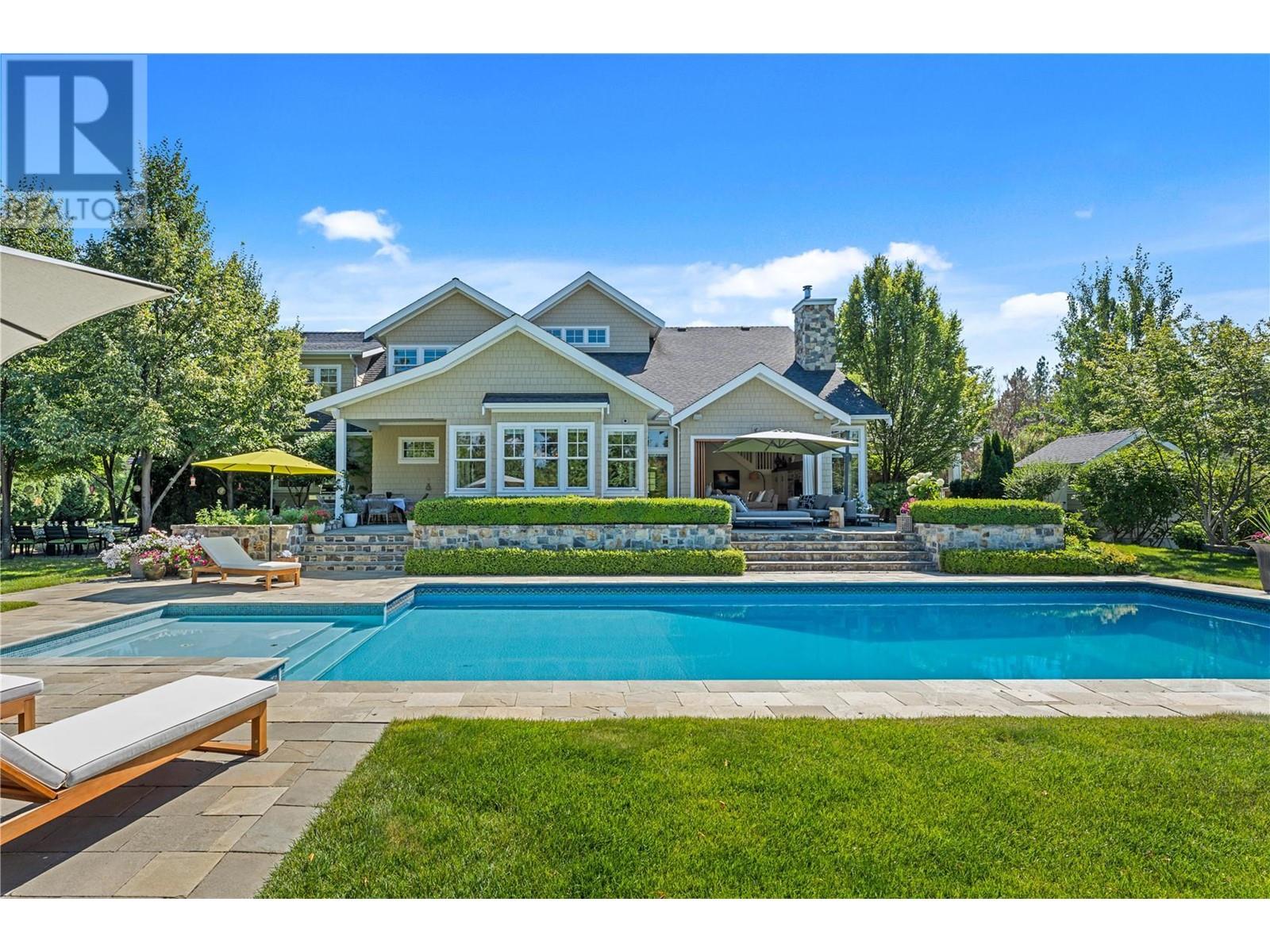 4079 June Springs Road, Kelowna, British Columbia  V1W 4E2 - Photo 2 - 10281178