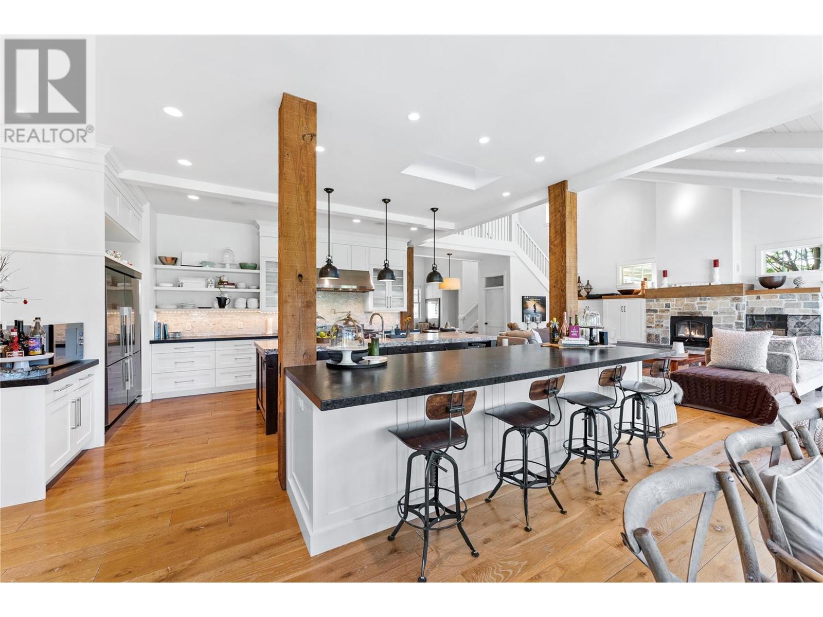 4079 June Springs Road, Kelowna, British Columbia  V1W 4E2 - Photo 47 - 10281178