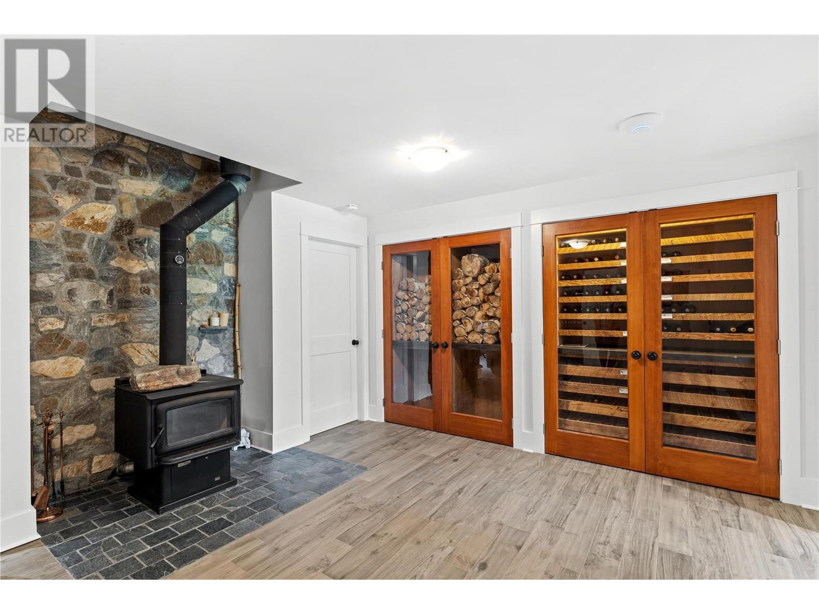 4079 June Springs Road, Kelowna, British Columbia  V1W 4E2 - Photo 72 - 10281178