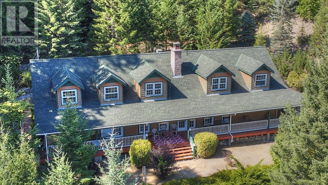 3531 Keiran Road, Nelson, British Columbia  V1L 6T2 - Photo 2 - 2473250