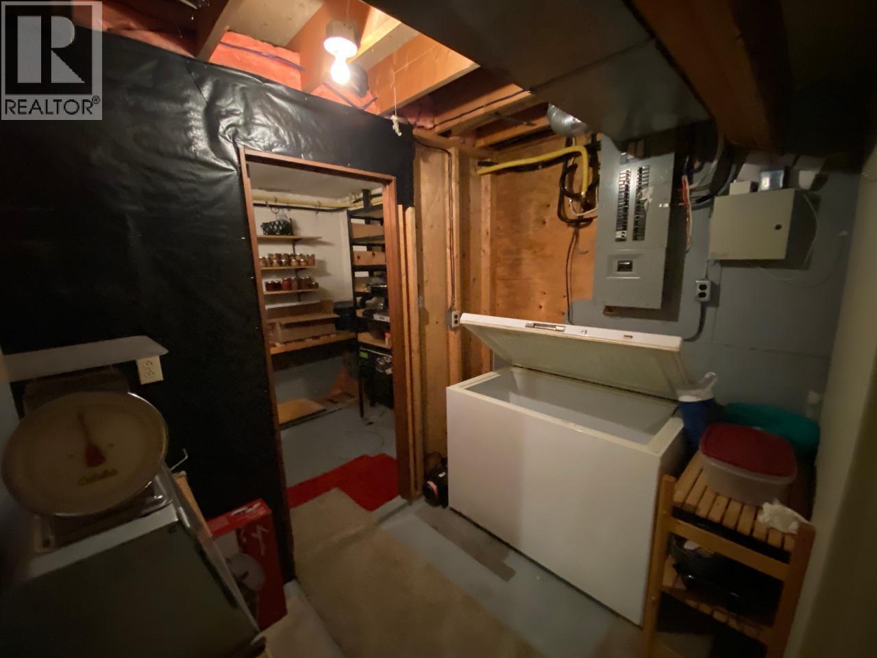 3711 212 Road, Dawson Creek, British Columbia  V1G 4E7 - Photo 24 - 201414