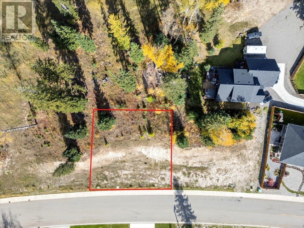2268 Black Hawk Drive, Sparwood, British Columbia  V0B 2G2 - Photo 1 - 2473658