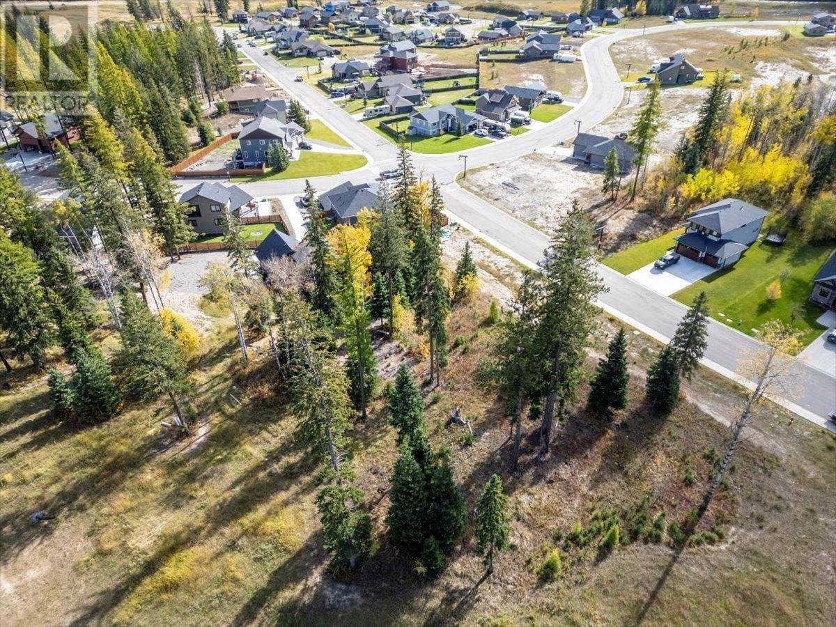 2268 Black Hawk Drive, Sparwood, British Columbia  V0B 2G2 - Photo 21 - 2473658