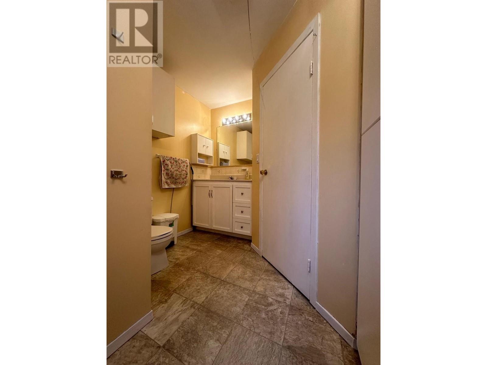 319 Newman Street, Kitchener, British Columbia  V0B 1W1 - Photo 14 - 2474325