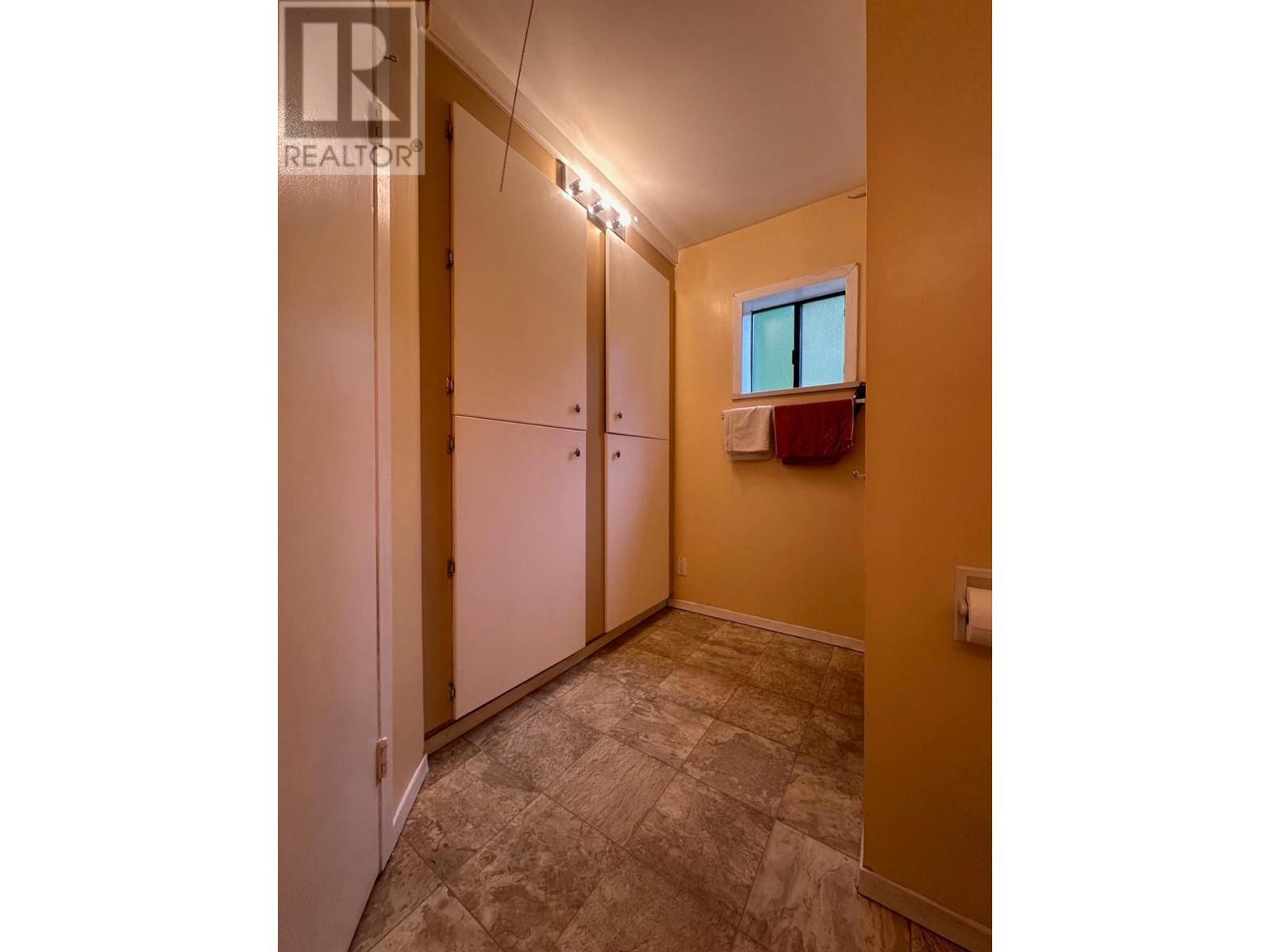 319 Newman Street, Kitchener, British Columbia  V0B 1W1 - Photo 15 - 2474325
