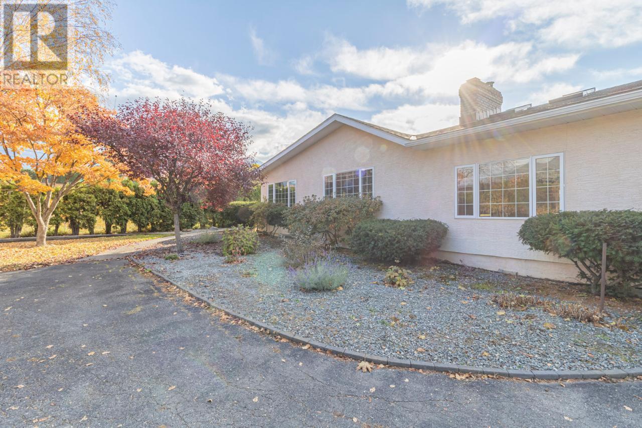2819 Erickson Road, Erickson, British Columbia  V0B 1G1 - Photo 14 - 2474485