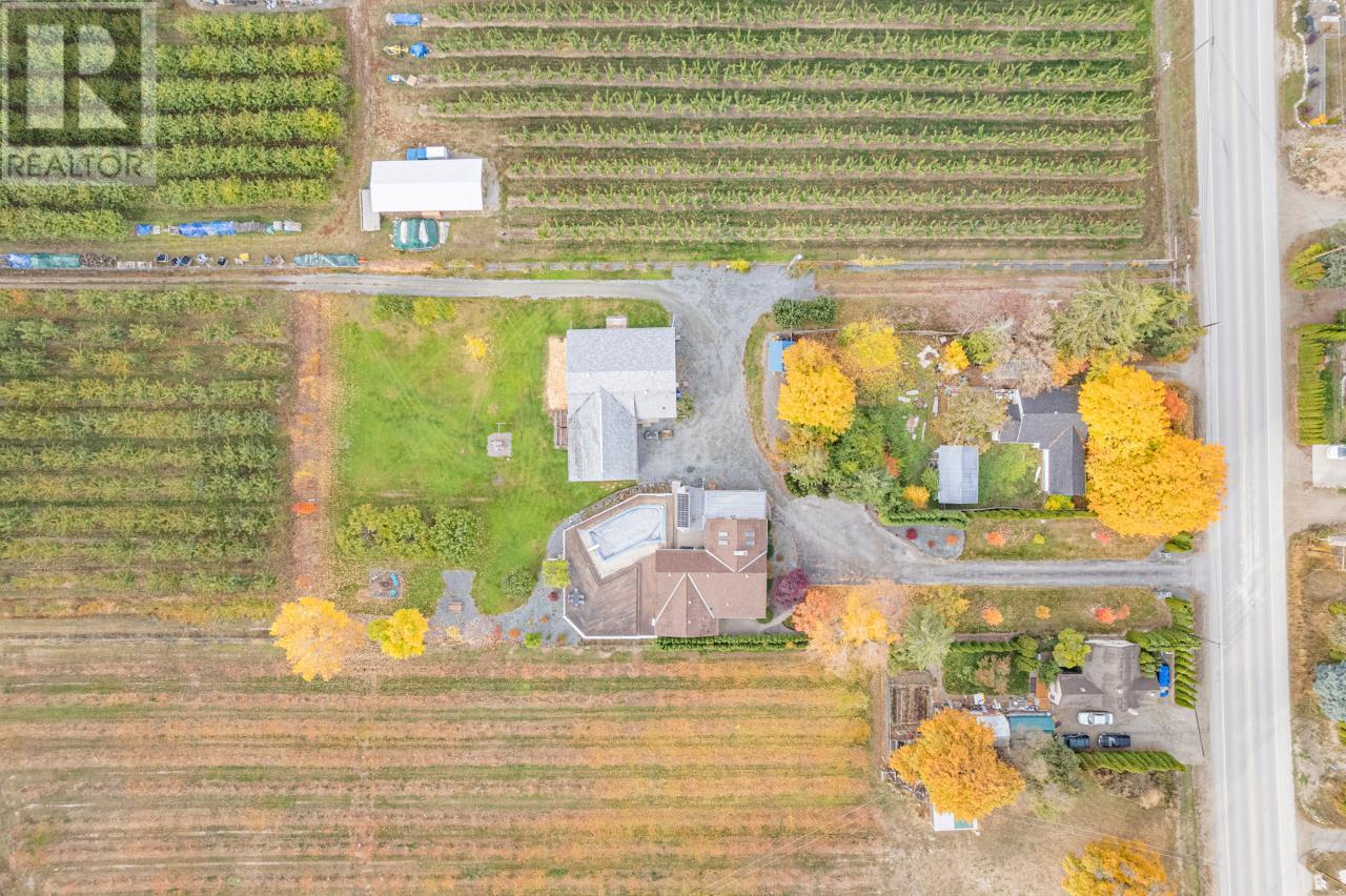 2819 Erickson Road, Erickson, British Columbia  V0B 1G1 - Photo 4 - 2474485