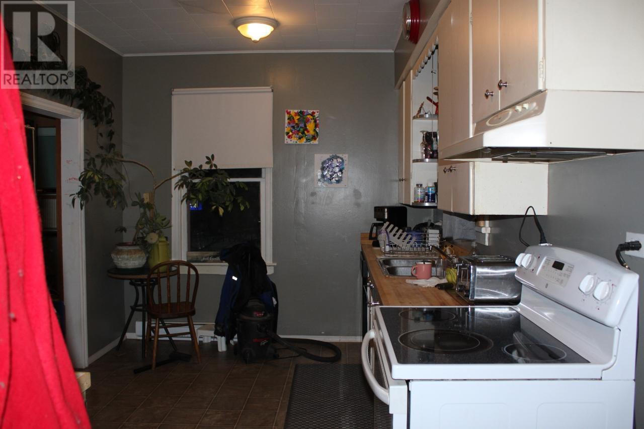 102 1st Avenue, Nakusp, British Columbia  V0G 1R0 - Photo 8 - 2474550