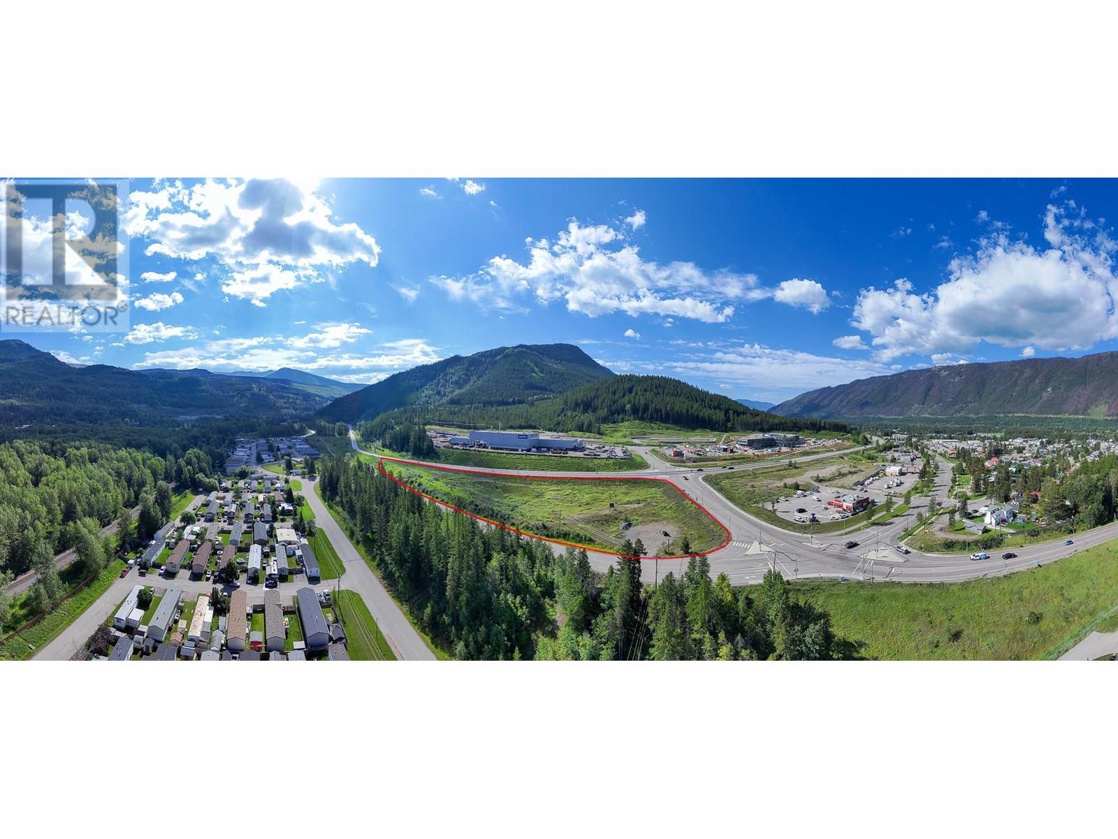 B101 Aspen Drive, Sparwood, British Columbia  V0B 1G0 - Photo 12 - 2474554