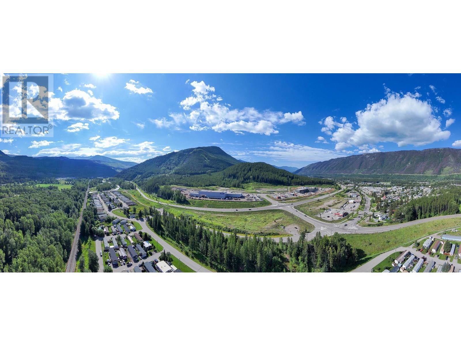 B101 Aspen Drive, Sparwood, British Columbia  V0B 1G0 - Photo 16 - 2474554
