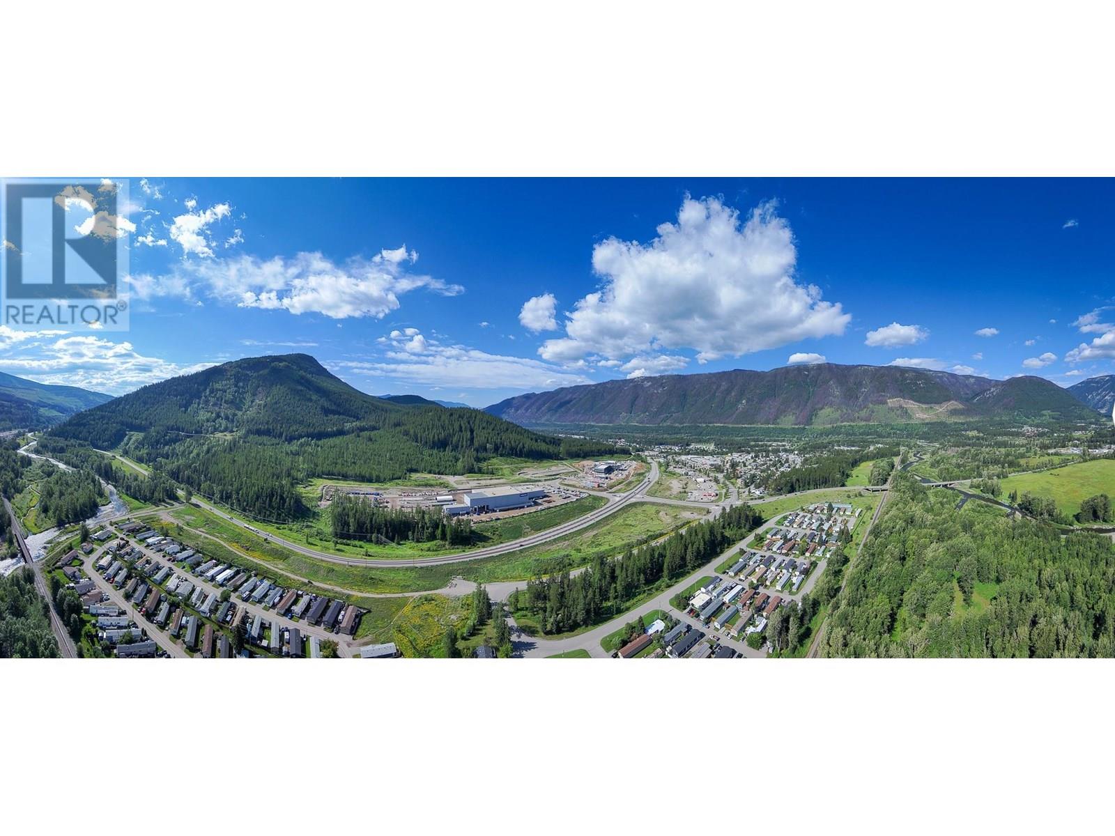 101 Aspen Drive Unit# A, Sparwood, British Columbia  V0B 1G0 - Photo 19 - 2474553