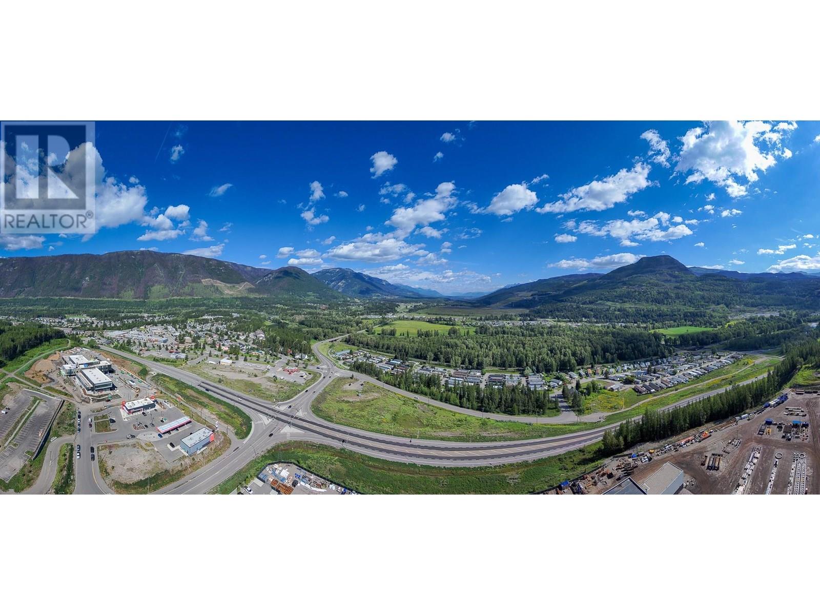 101 Aspen Drive Unit# A, Sparwood, British Columbia  V0B 1G0 - Photo 28 - 2474553
