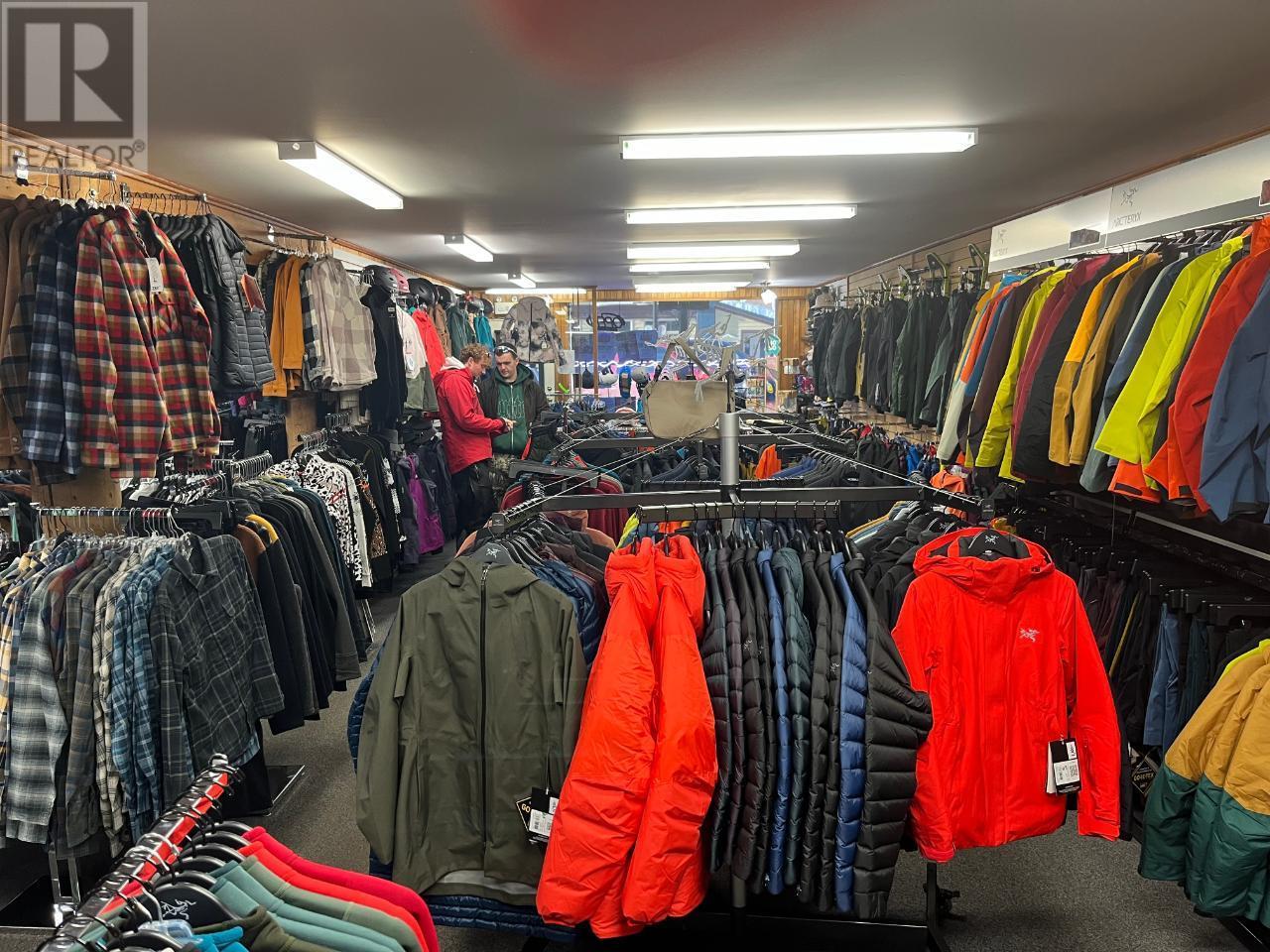 2080 Washington Street, Rossland, British Columbia  V0G 1Y0 - Photo 24 - 2474569