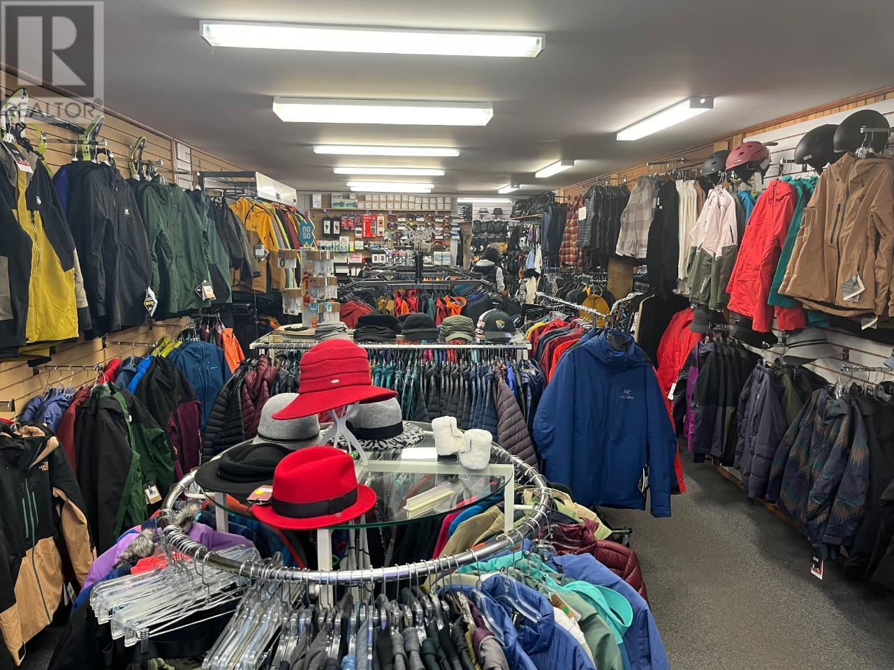 2080 Washington Street, Rossland, British Columbia  V0G 1Y0 - Photo 26 - 2474569