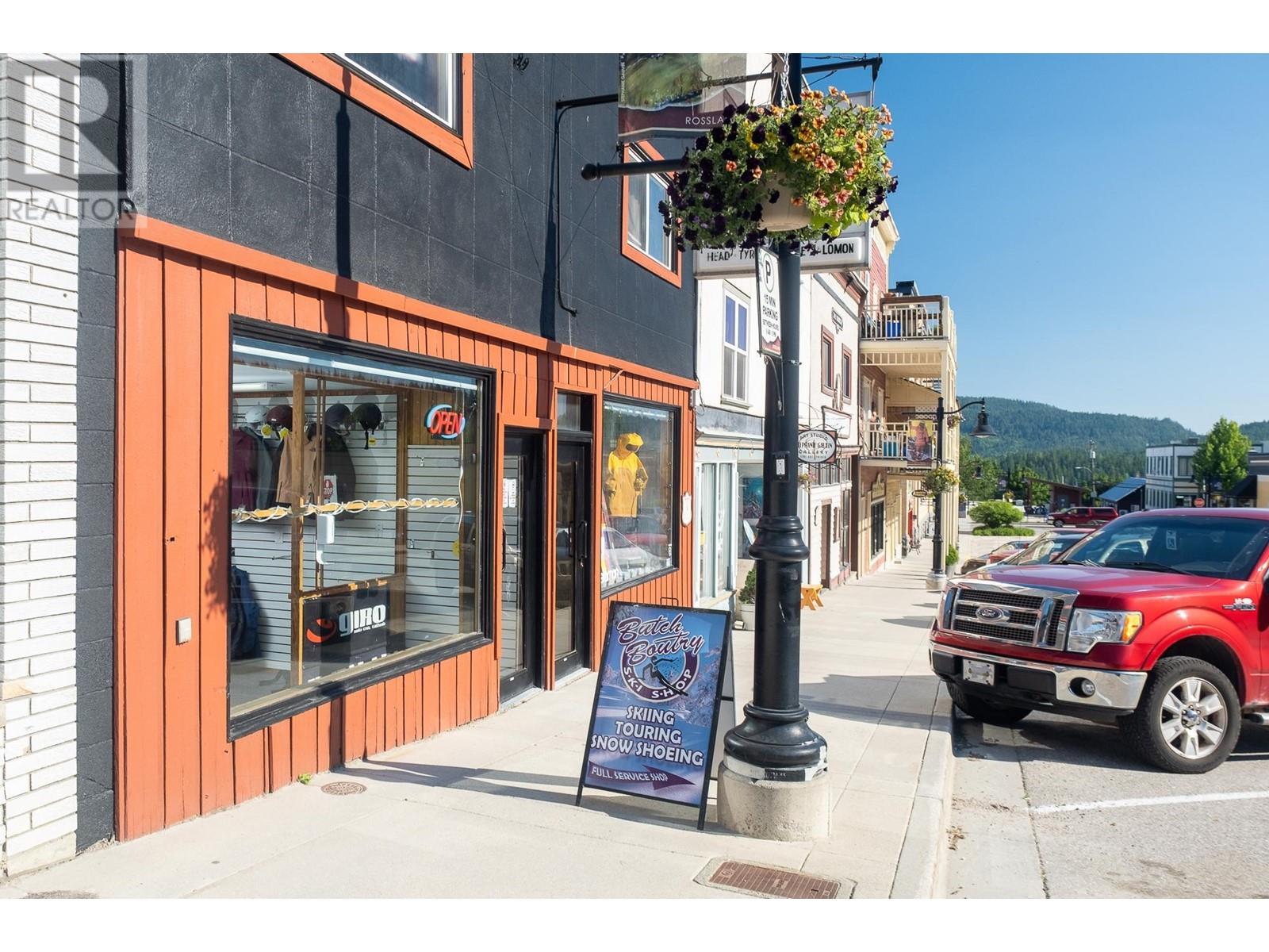 2080 Washington Street, Rossland, British Columbia  V0G 1Y0 - Photo 33 - 2474569