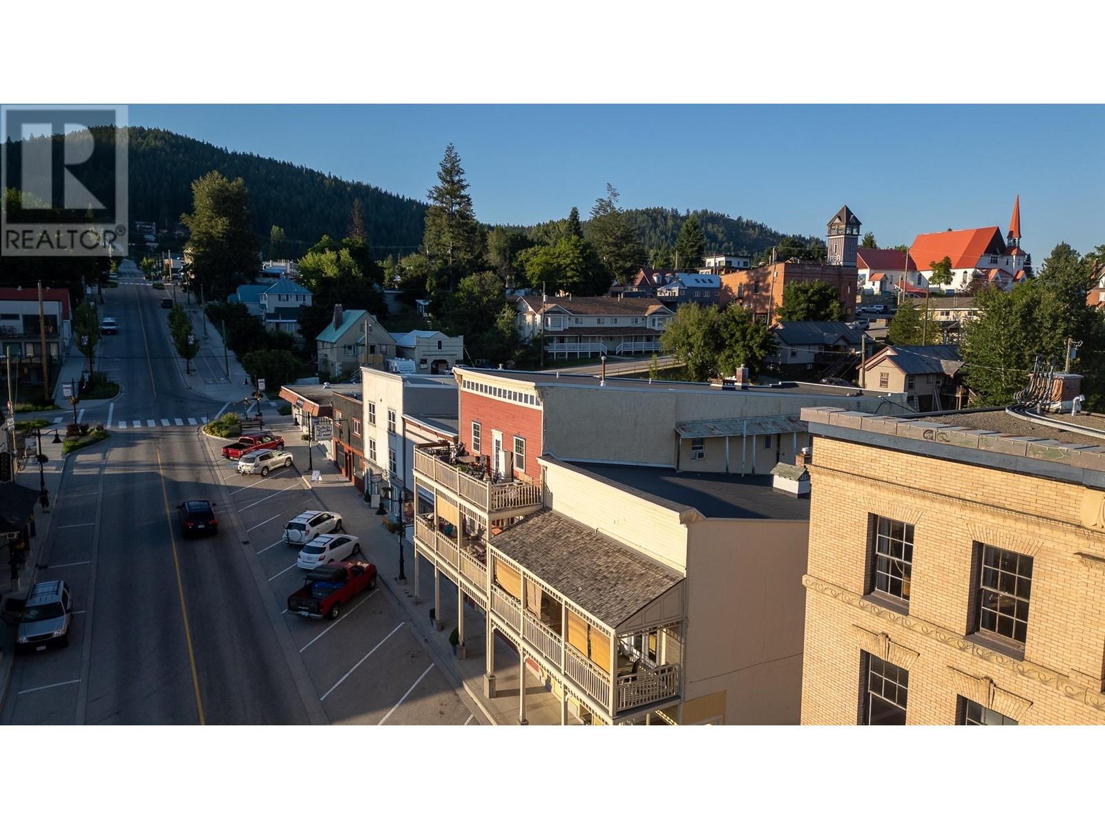 2080 Washington Street, Rossland, British Columbia  V0G 1Y0 - Photo 35 - 2474569