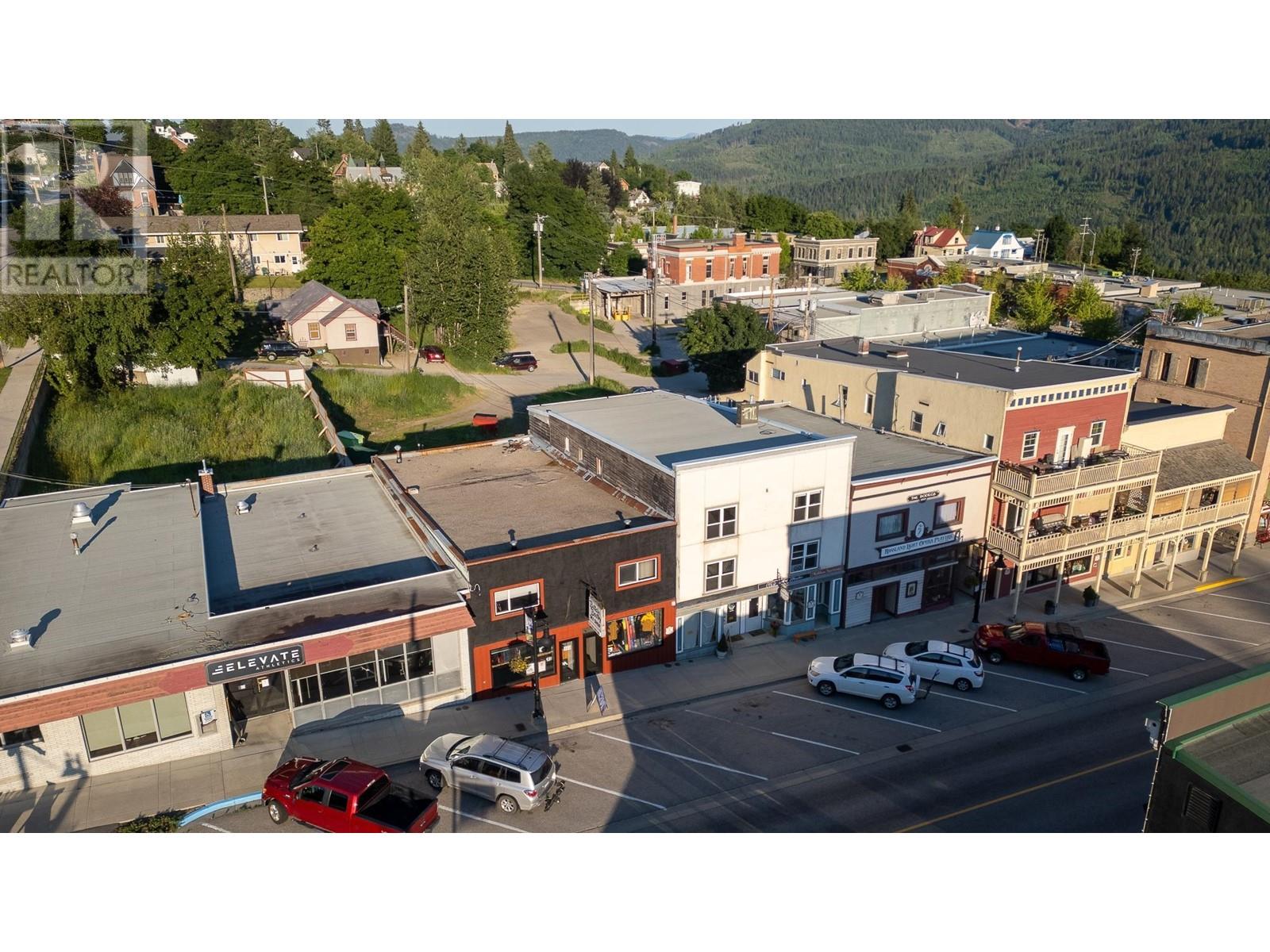 2080 Washington Street, Rossland, British Columbia  V0G 1Y0 - Photo 36 - 2474569
