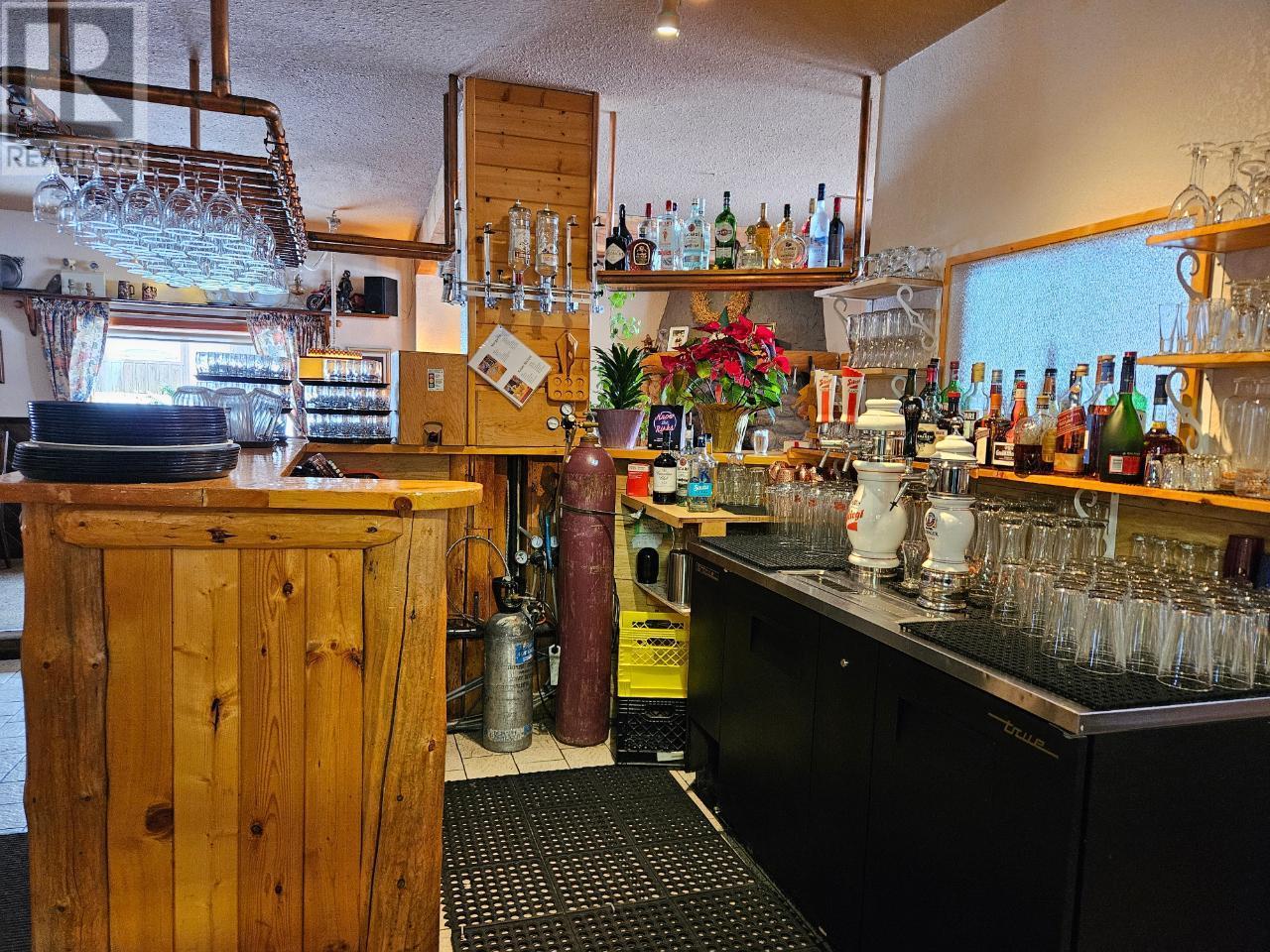 4943 93 Highway, Radium Hot Springs, British Columbia  V0A 1M0 - Photo 17 - 2474645