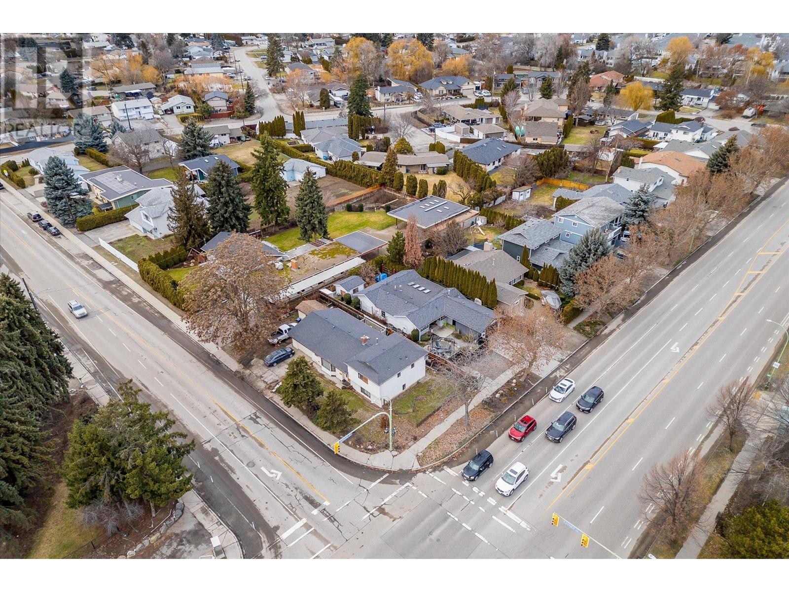 1198 Raymer Avenue, Kelowna, British Columbia  V1Y 5A1 - Photo 6 - 10305115