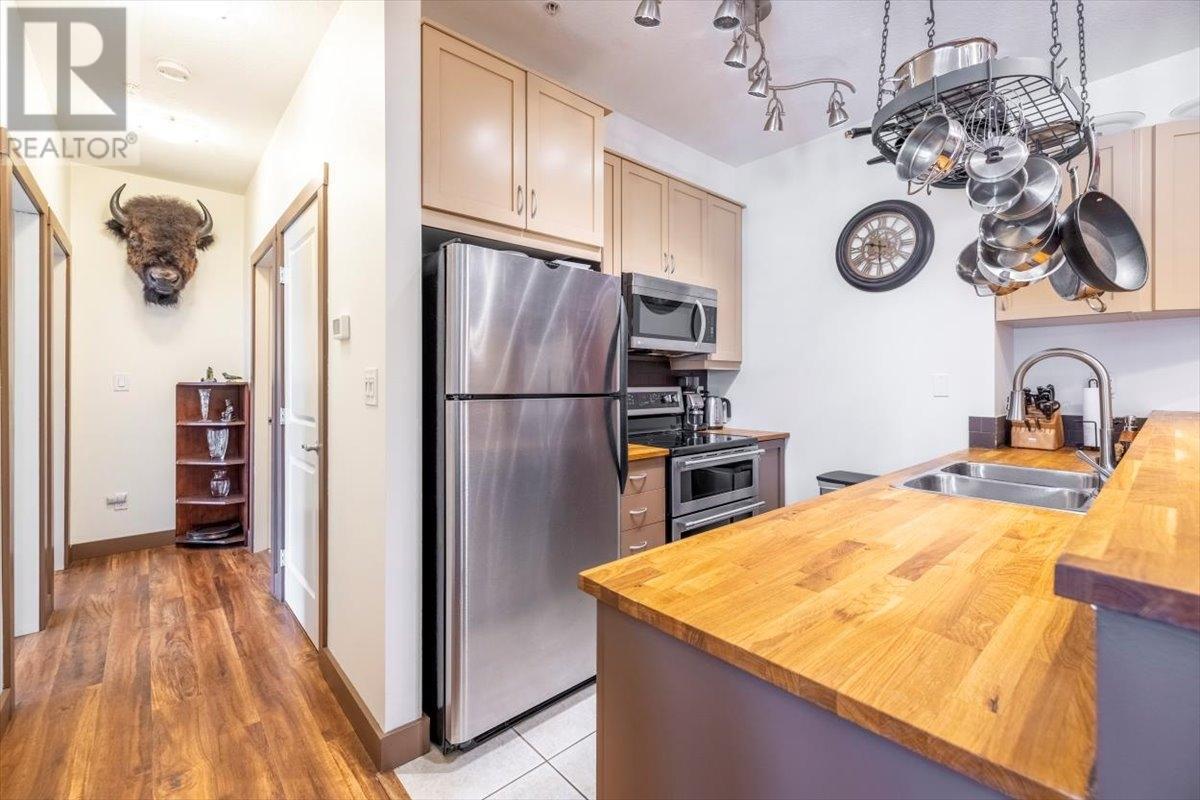 1500 Mcdonald Avenue Unit# 201, Fernie, British Columbia  V0B 1M1 - Photo 11 - 2475140