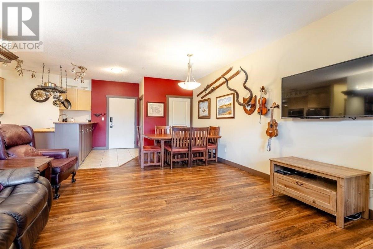 1500 Mcdonald Avenue Unit# 201, Fernie, British Columbia  V0B 1M1 - Photo 7 - 2475140
