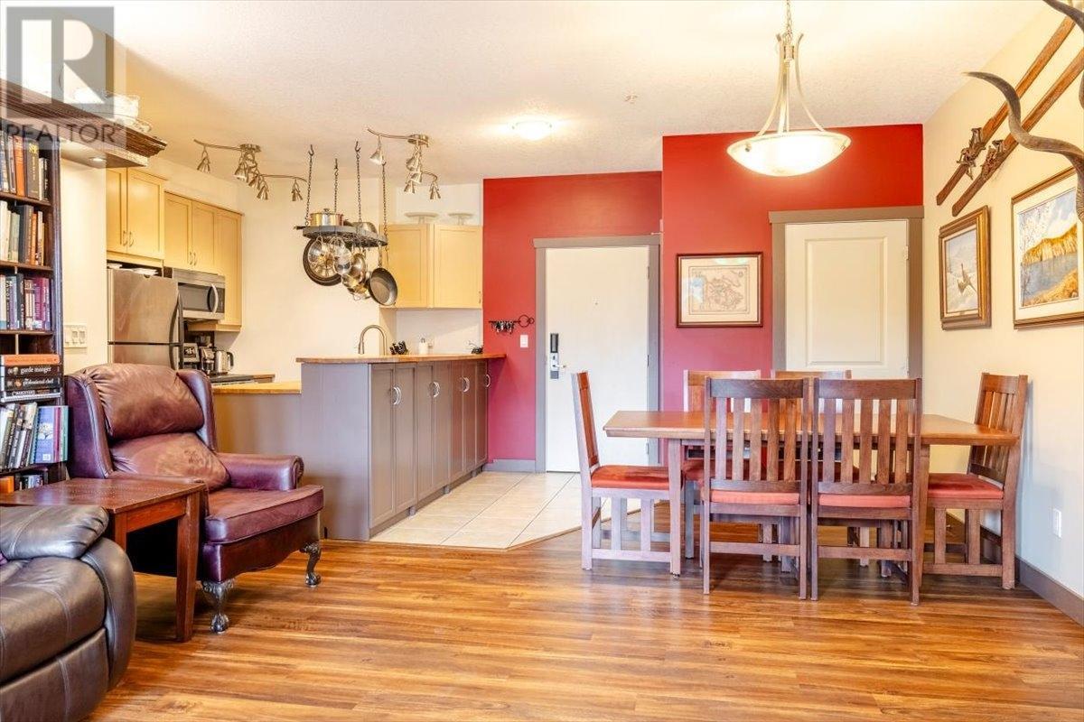 1500 Mcdonald Avenue Unit# 201, Fernie, British Columbia  V0B 1M1 - Photo 9 - 2475140