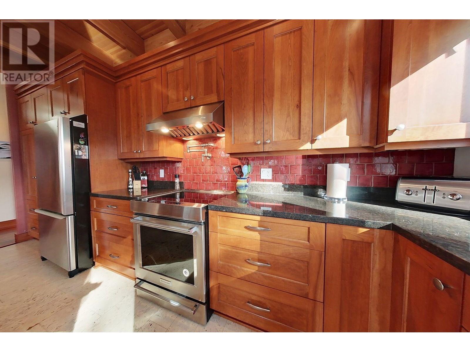 4515 Beasley West Road, Nelson, British Columbia  V0G 2G2 - Photo 7 - 2475201