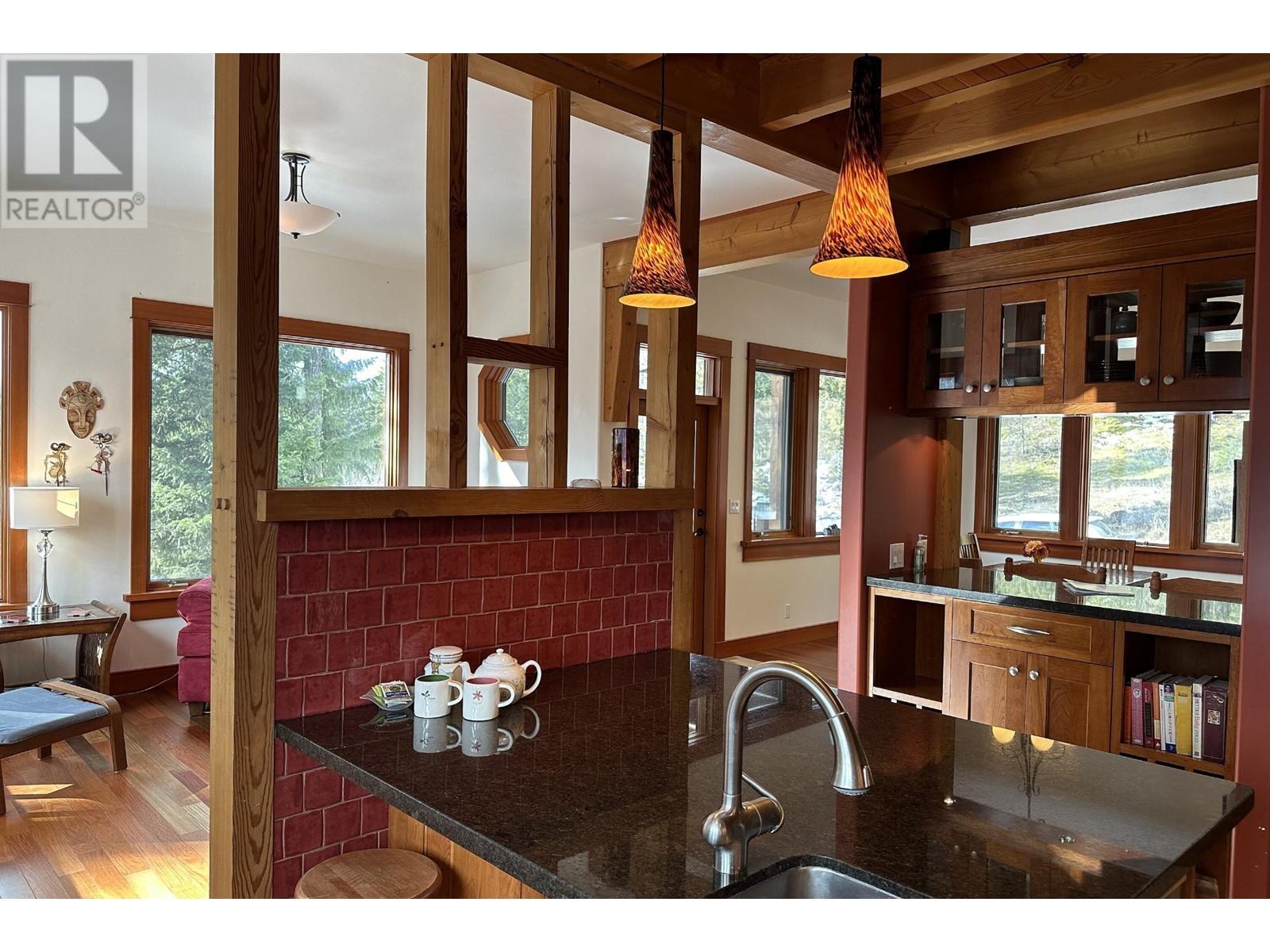 4515 Beasley West Road, Nelson, British Columbia  V0G 2G2 - Photo 8 - 2475201