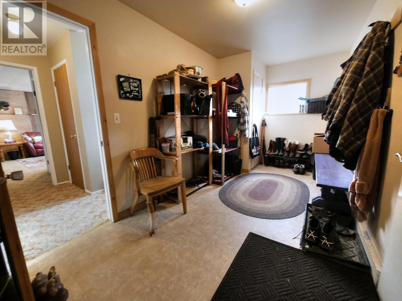 1818 Ash Street, Creston, British Columbia  V0B 1G5 - Photo 8 - 2475243