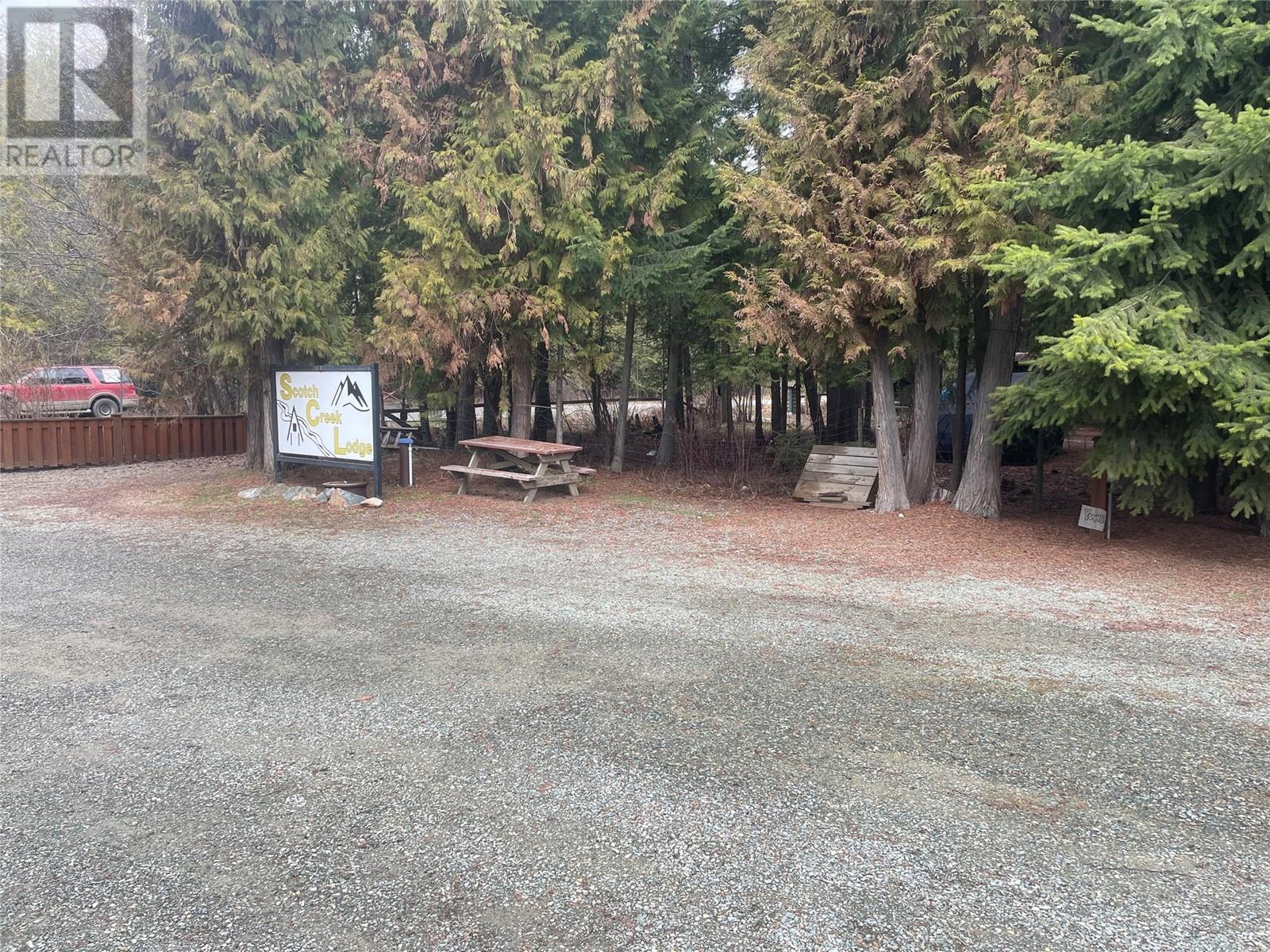 4025 Squilax-Anglemont Road, Scotch Creek, British Columbia  V0E 1M5 - Photo 15 - 10305935
