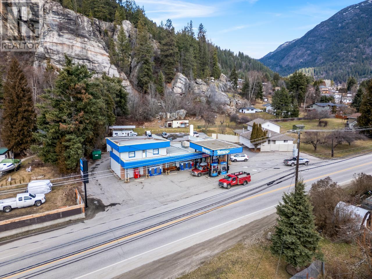 2593 Broadwater Road, Castlegar, British Columbia  V0G 1X0 - Photo 58 - 2475519