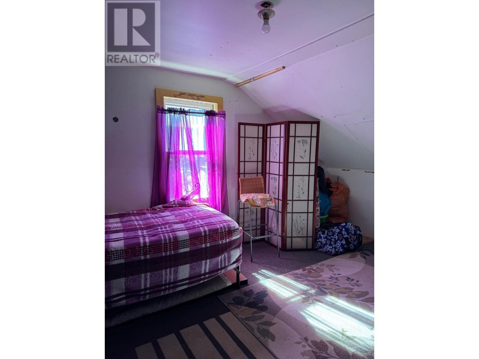 1005 Railway Boulevard, Creston, British Columbia  V0B 1G3 - Photo 12 - 2475518
