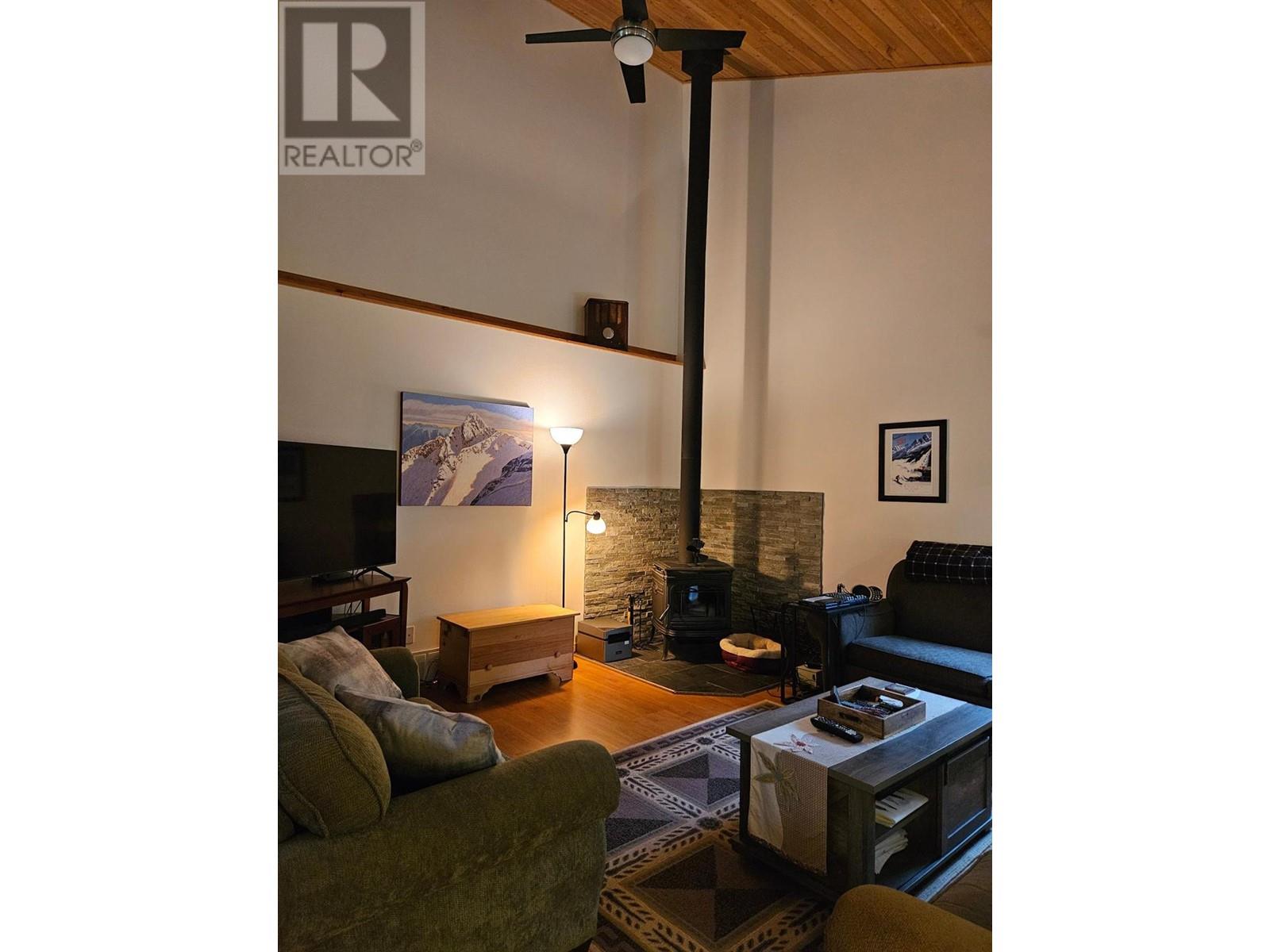 153 Wildwood Road, Nakusp, British Columbia  V0G 1R1 - Photo 15 - 2475635