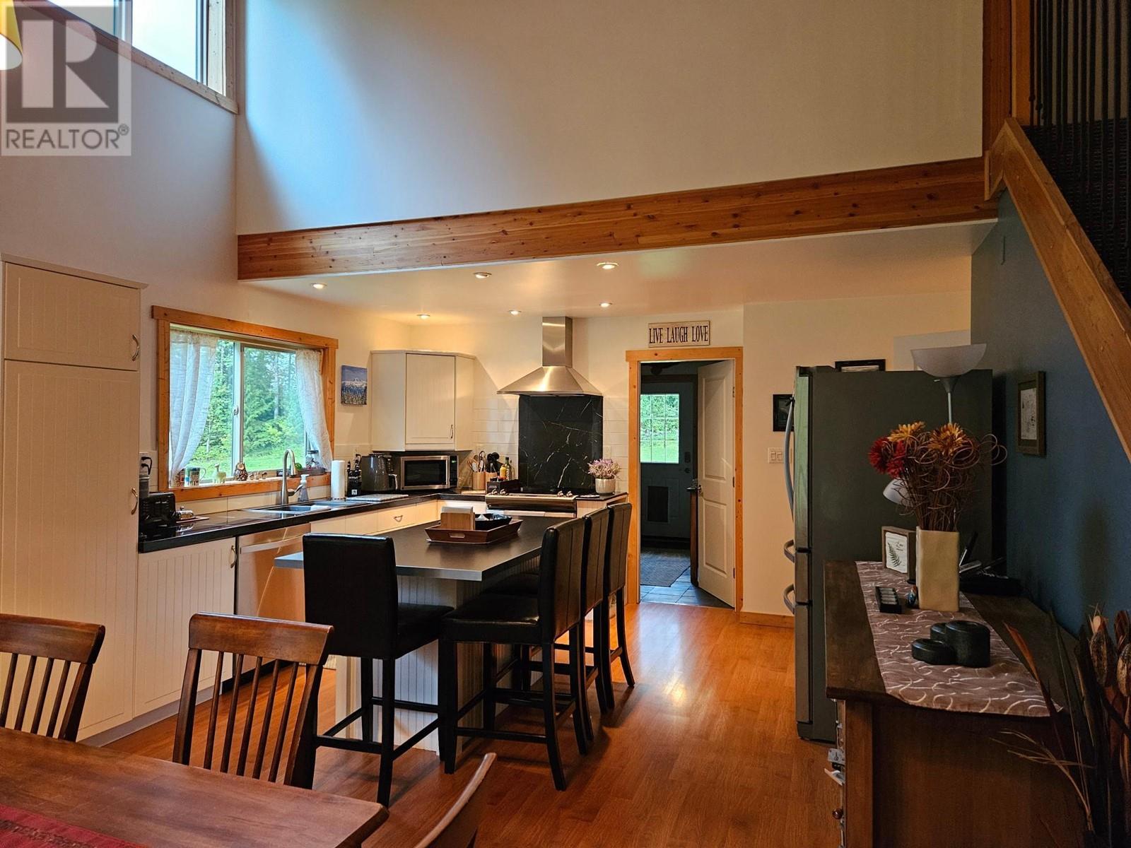 153 Wildwood Road, Nakusp, British Columbia  V0G 1R1 - Photo 9 - 2475635