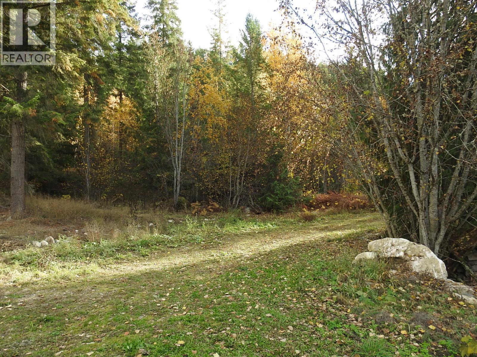 50 East Poirier Road, Mara, British Columbia  V0E 2K0 - Photo 51 - 10308875