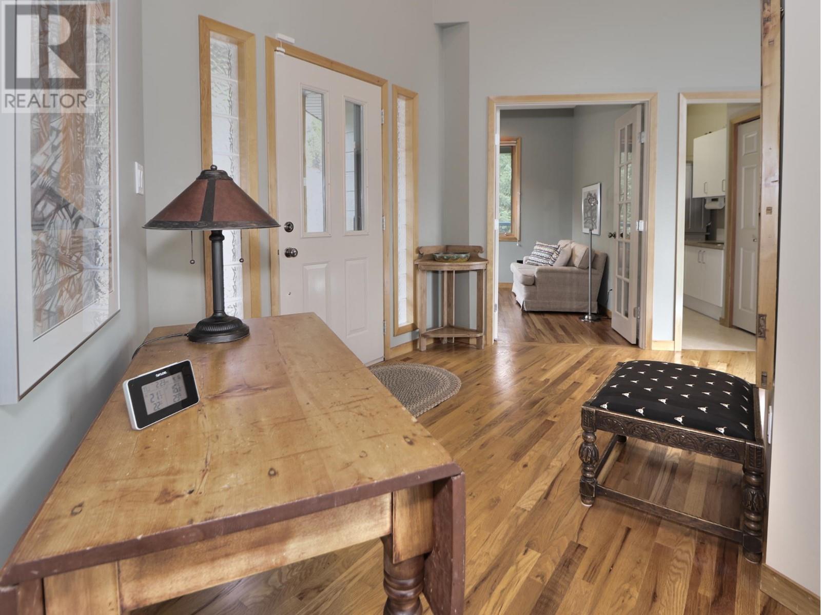 2360/2380 95 Highway, Spillimacheen, British Columbia  V0A 1P0 - Photo 11 - 2476294