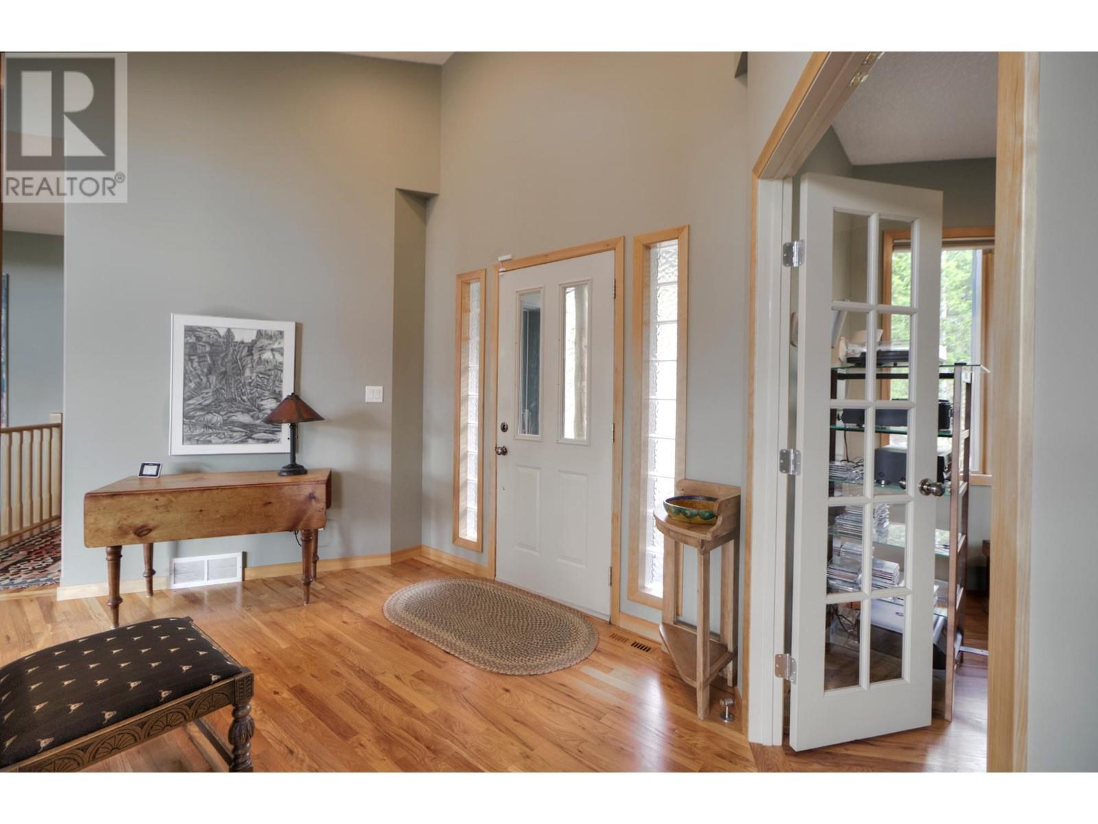 2360/2380 95 Highway, Spillimacheen, British Columbia  V0A 1P0 - Photo 12 - 2476294