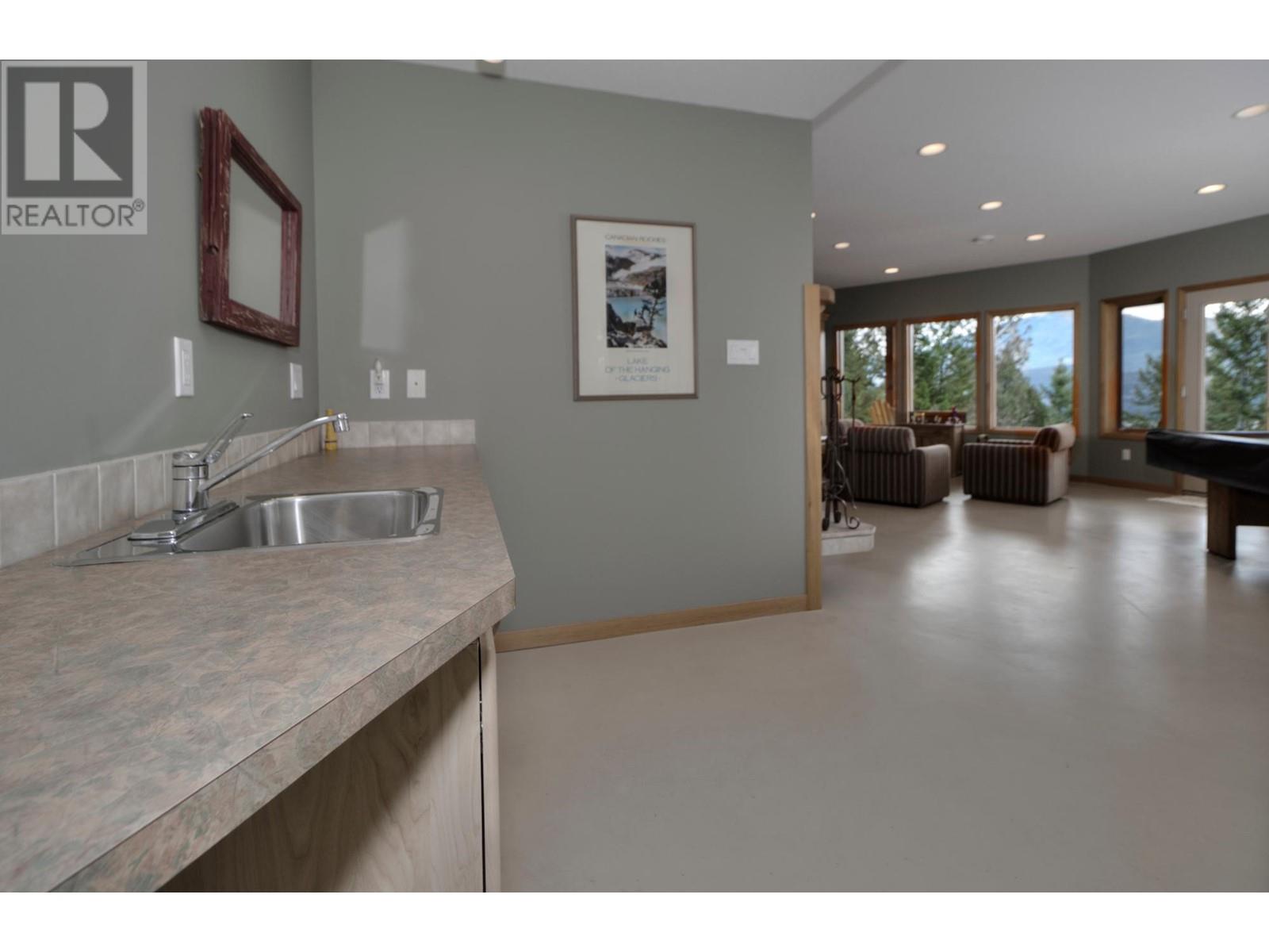 2360/2380 95 Highway, Spillimacheen, British Columbia  V0A 1P0 - Photo 47 - 2476294