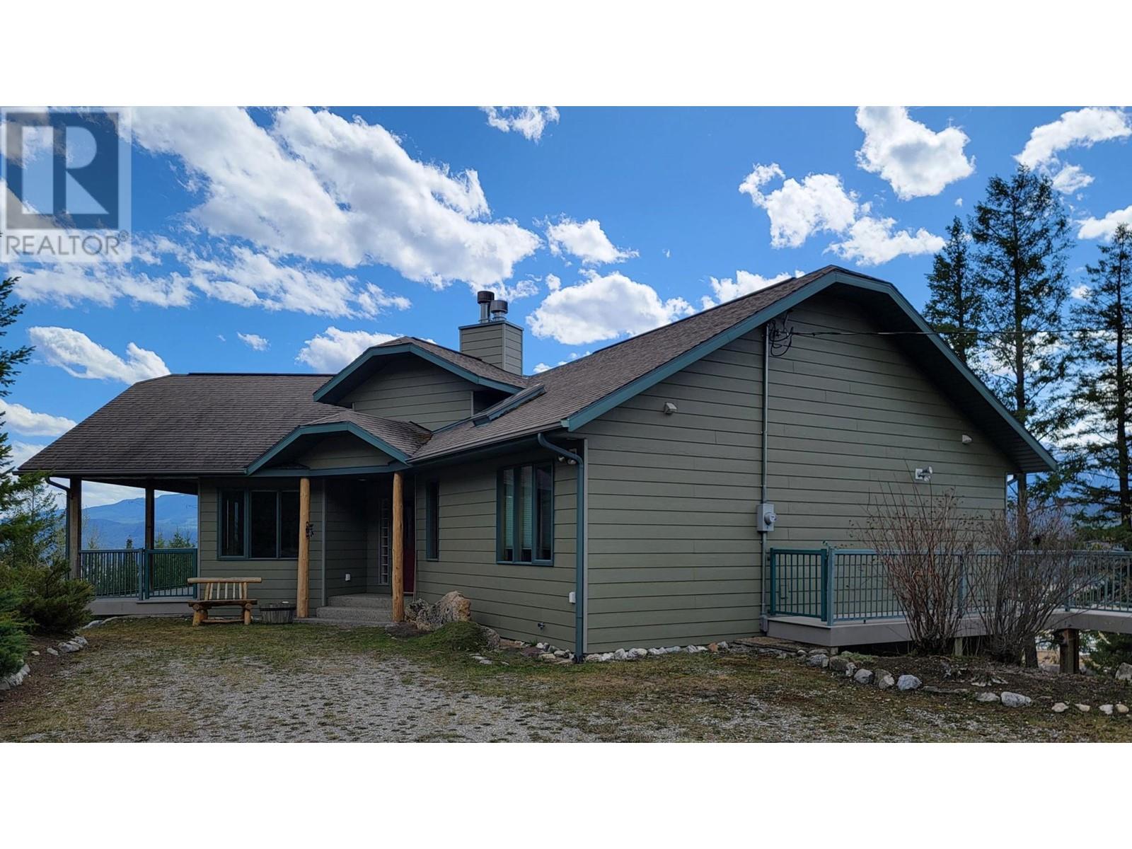 2360/2380 95 Highway, Spillimacheen, British Columbia  V0A 1P0 - Photo 6 - 2476294